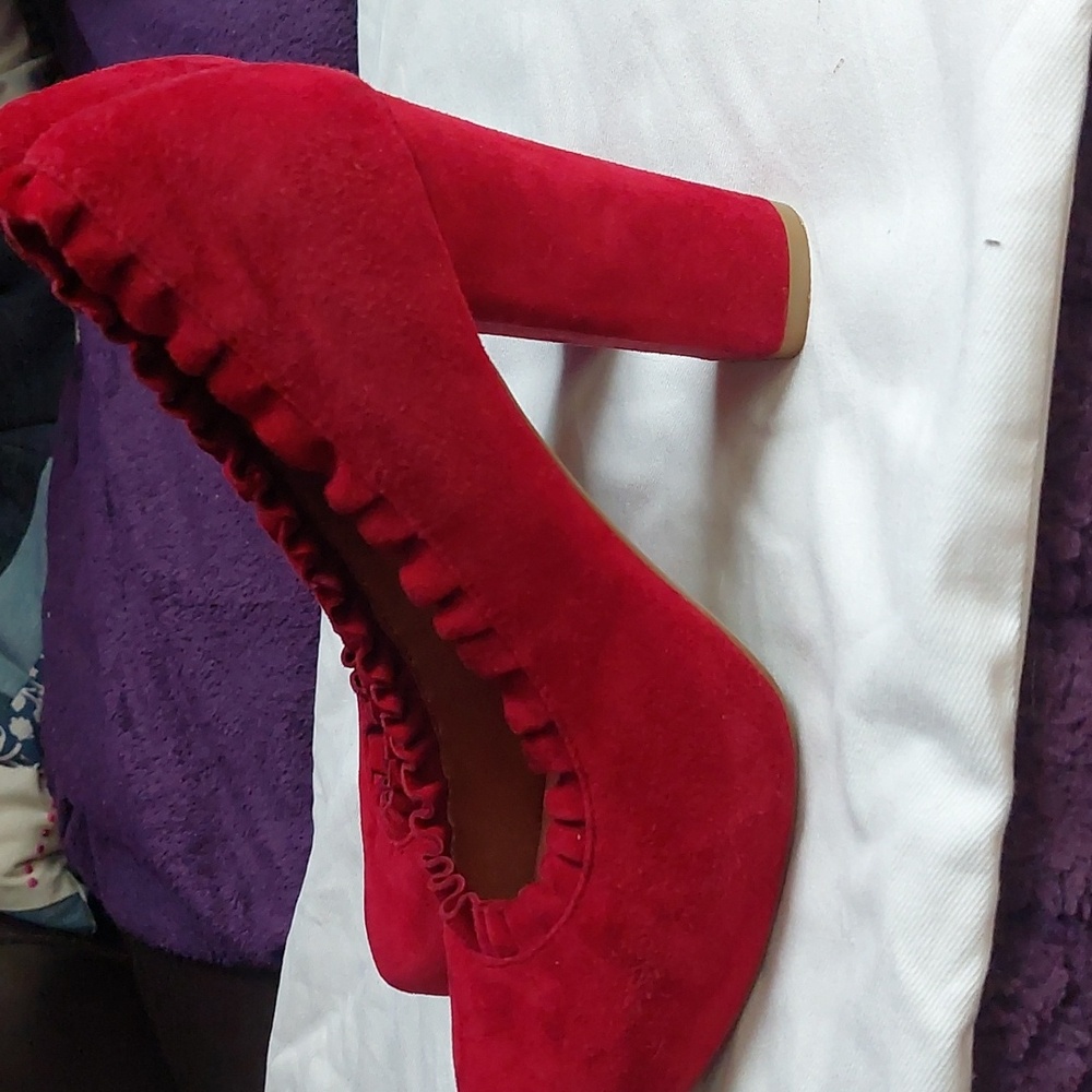 Jeffery Campbell Red Ruffled Women's Shoes - Picture 5 of 7